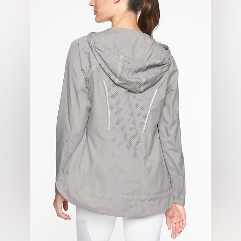 Athleta Catalina Aero windbreaker jacket Gray Size S - Picture 2 of 9